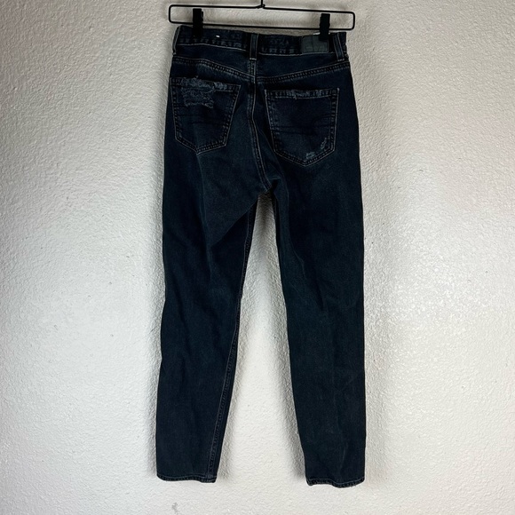 American Eagle Distressed Black Mom Jeans 2 - Picture 4 of 12